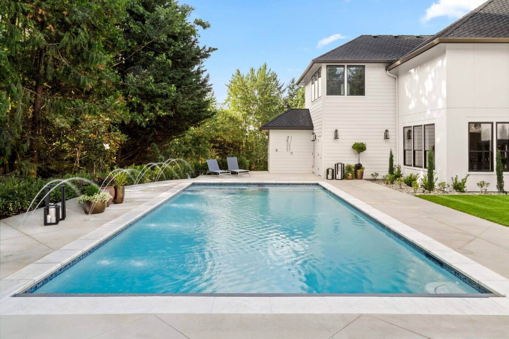 Luxury Tarzana backyard remodeling